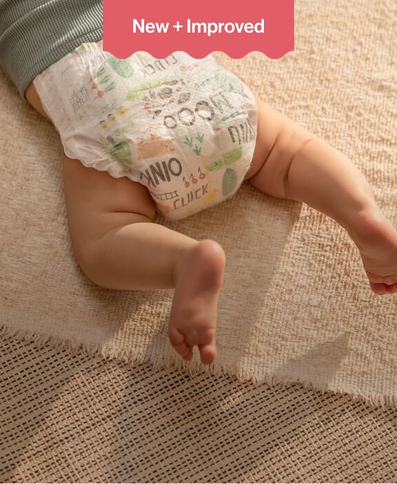 Toddlers wearing Honest etron diaper