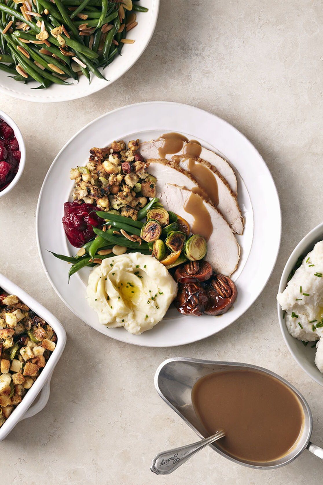 5 Holiday Foods to Avoid During Pregnancy