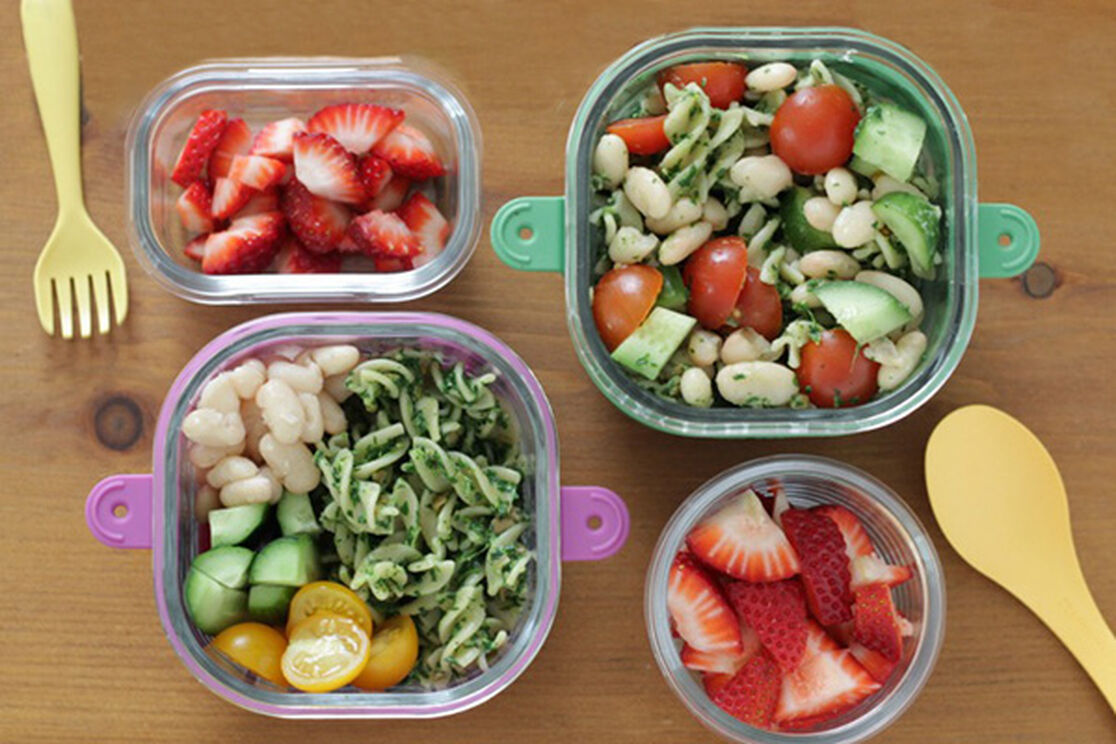 Mommy + Me Meals: Easy Spinach Pesto