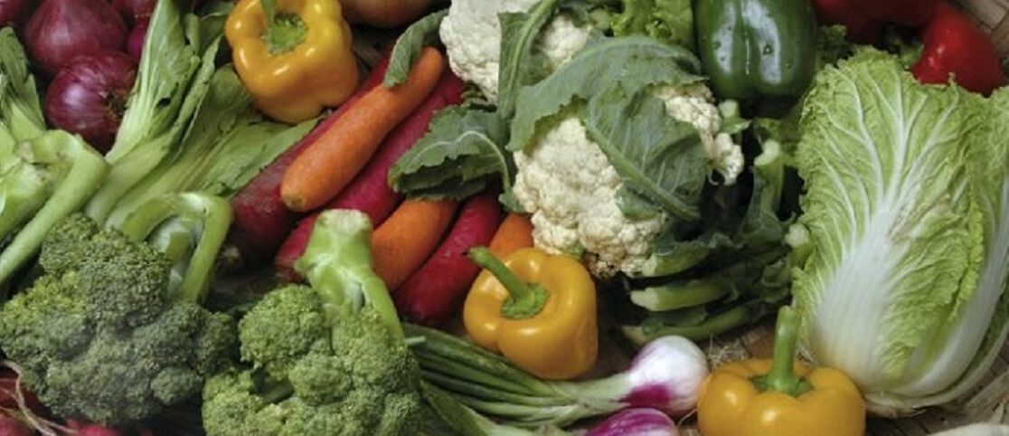 How To Buy Organic On a Budget For Holiday Parties