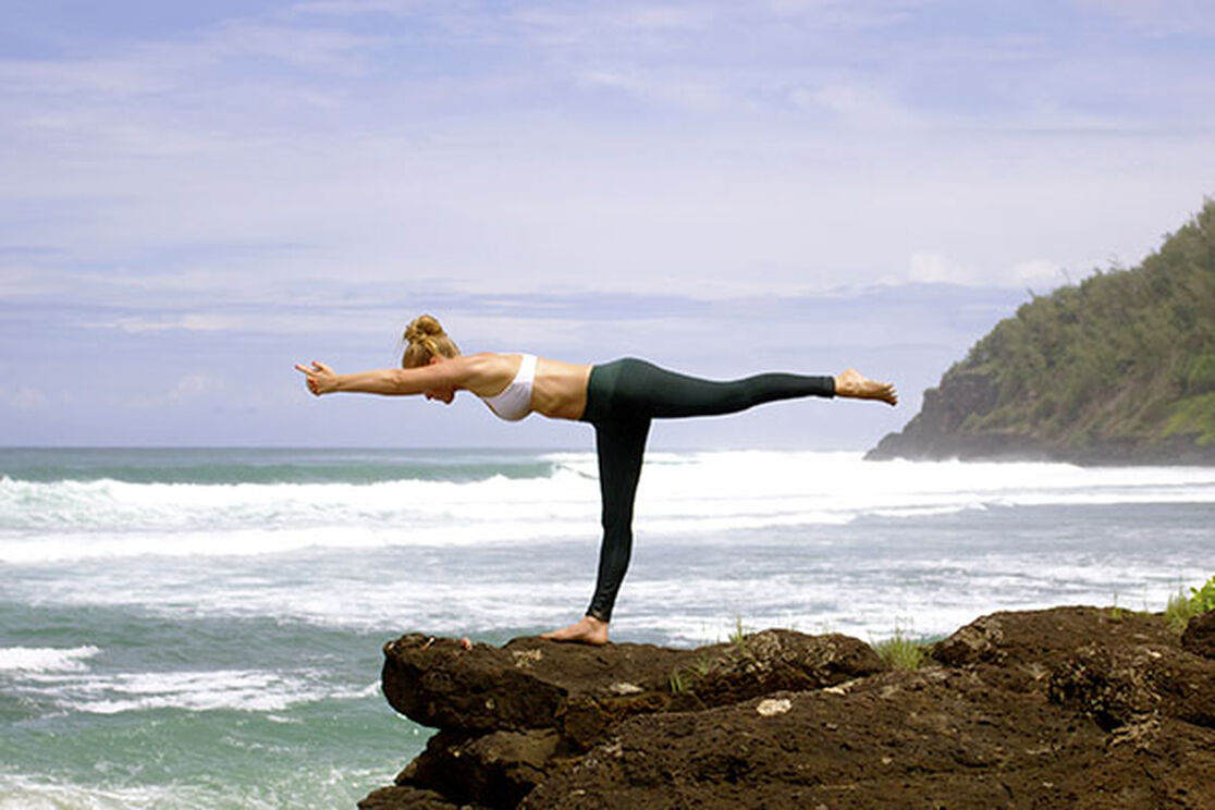 Pause & Pose: Warrior III