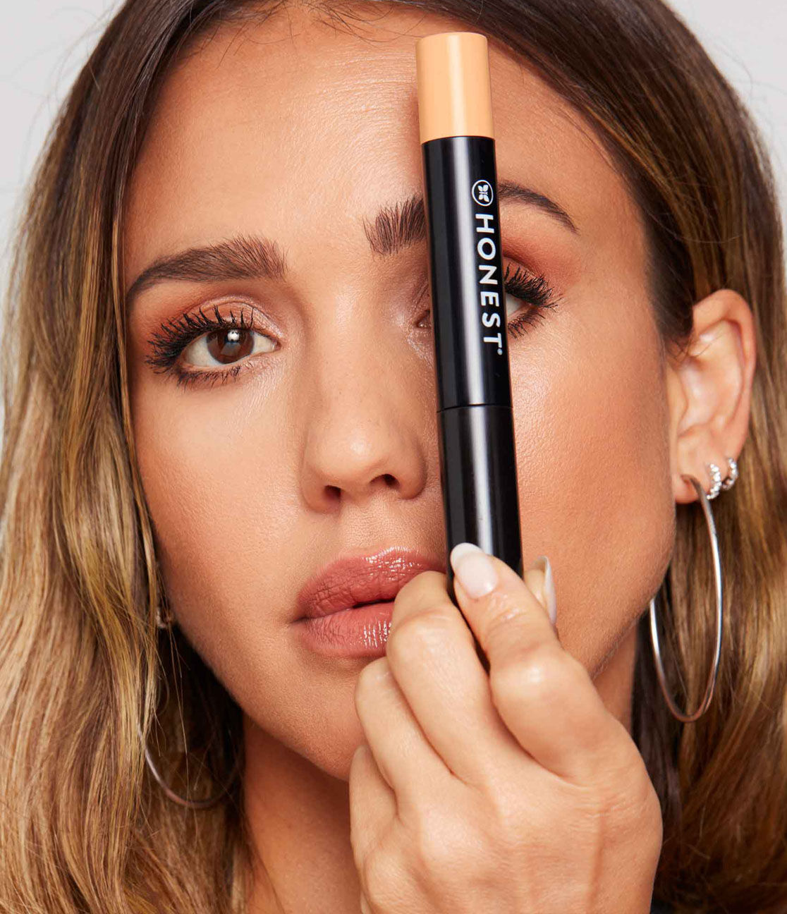 Jeg vasker mit tøj åbenbaring sne hvid Volume vs. Length: Which Mascara is Right for You? | Honest