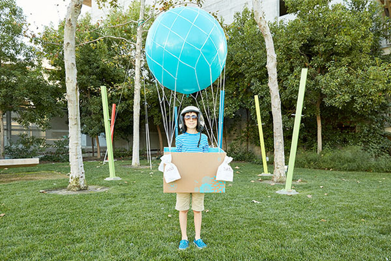 Honest Halloween DIY Hot Air Balloon Costume Honest