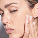 Jessica Alba using sensitive skin collection