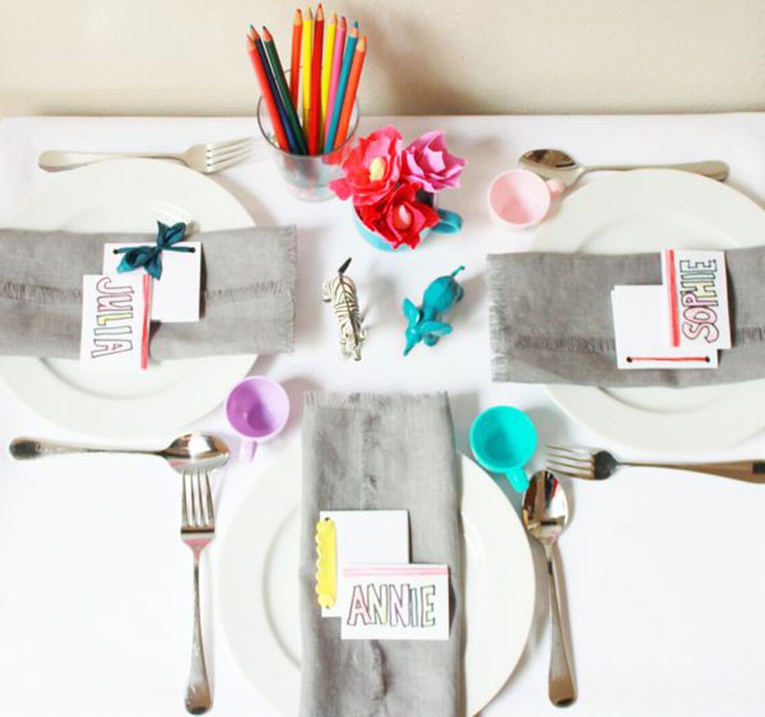 5 Tips for Creating the Perfect Holiday Kids' Table