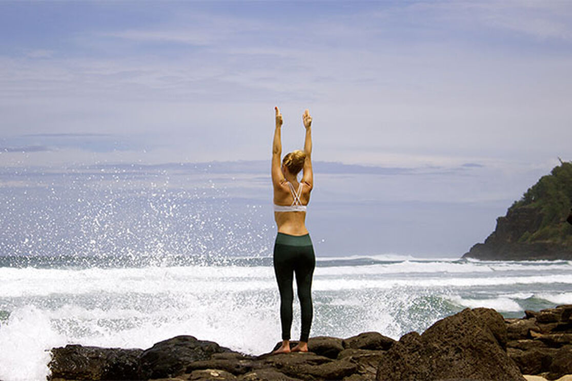 Pause & Pose: Upward Salute