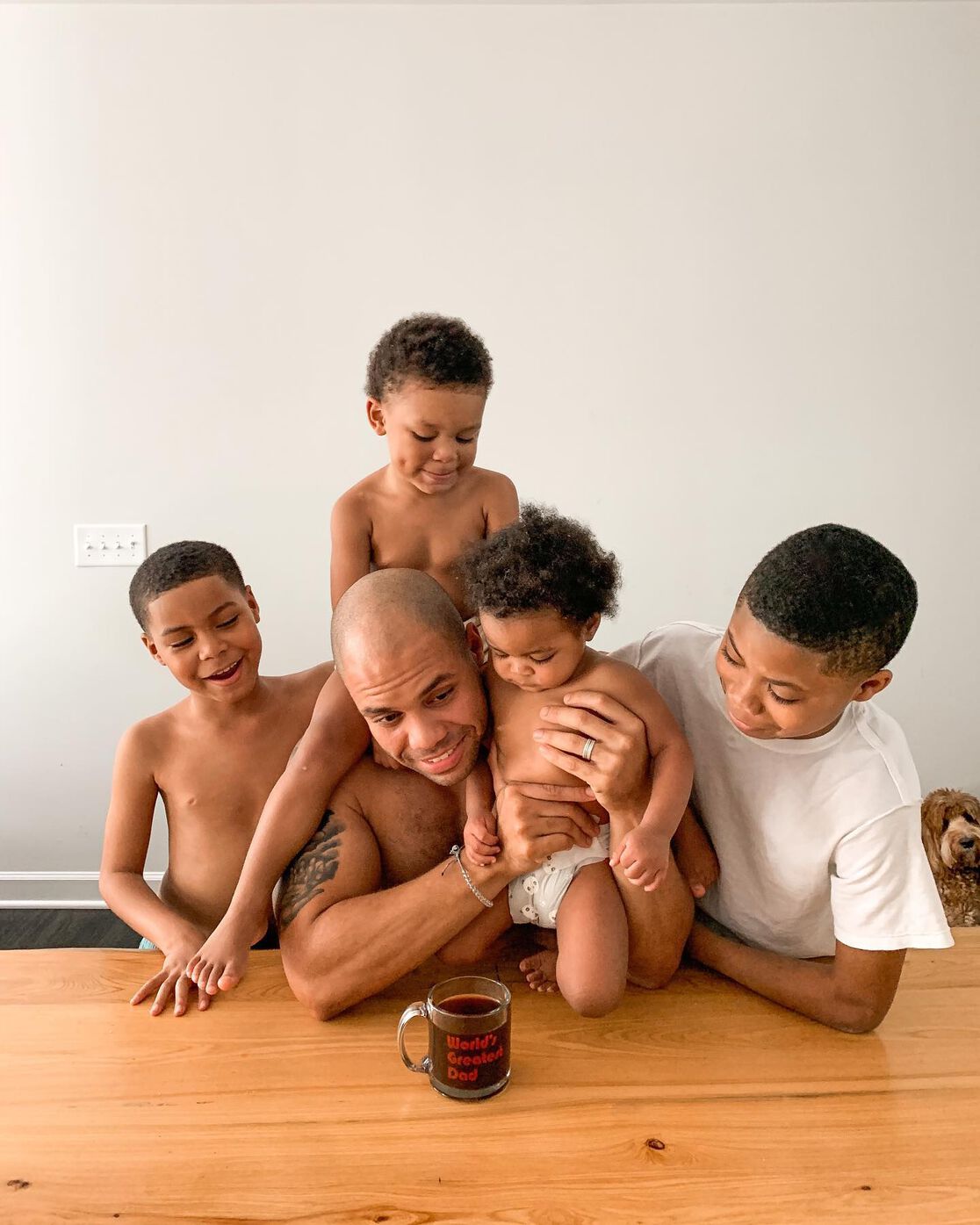 7 Awesome Baby Shower Gifts for Dads