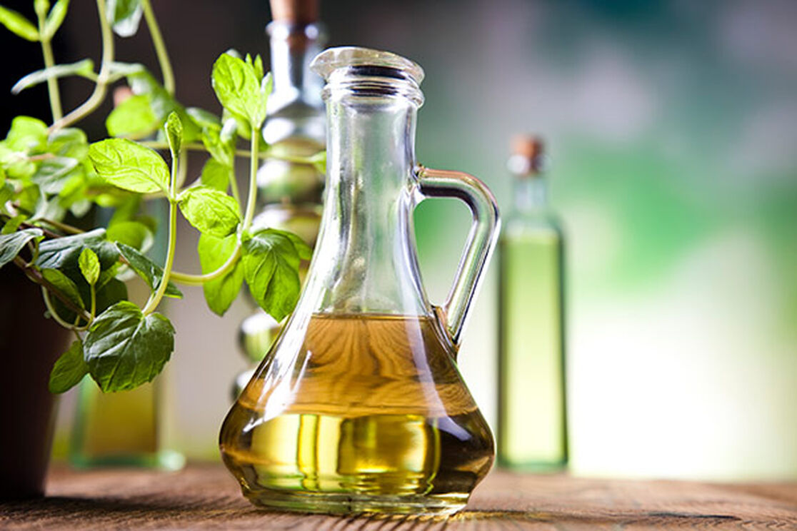 Alternative Eats: 7 Healthier Cooking Oils (+ Recipe!)