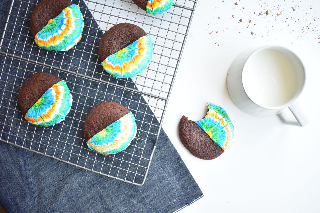 Ayesha Curry's Groovy Tie Dye Chocolate Cupcookies