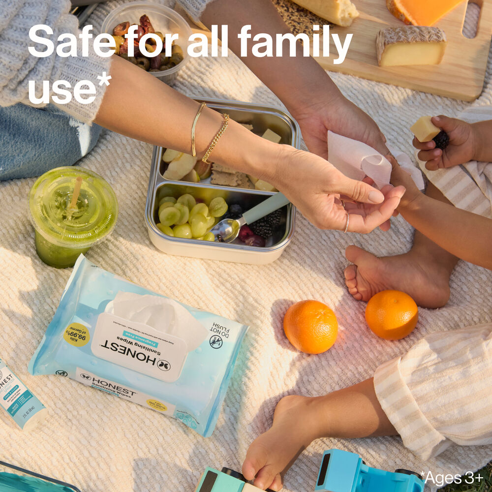 Sanitizing Alcohol Wipes