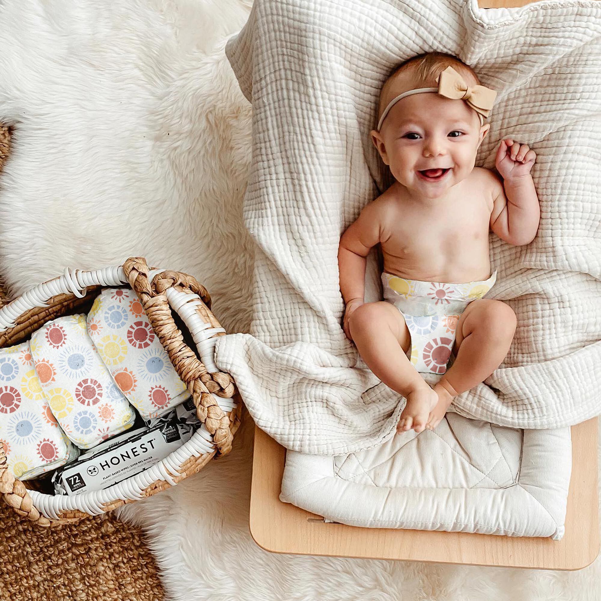 Wetness Indicator Diapers PlantBased & FragranceFree Honest