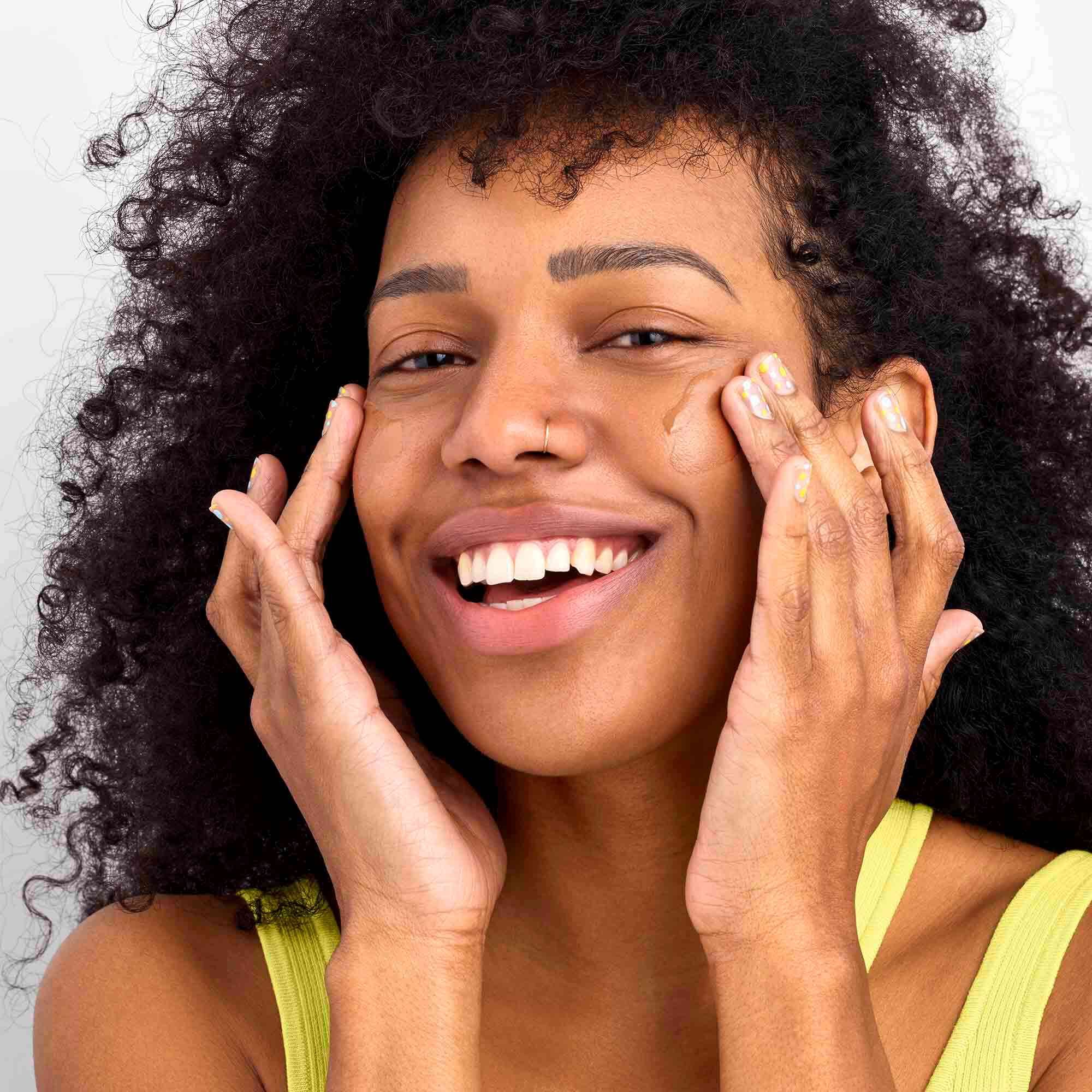 Clean Tinted Moisturizer with SPF & Vitamin C Honest