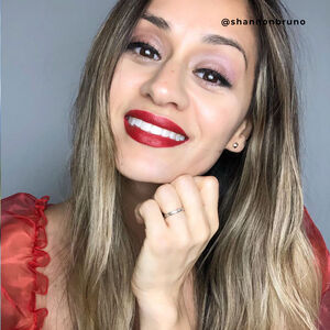 Liquid Lipstick, Love