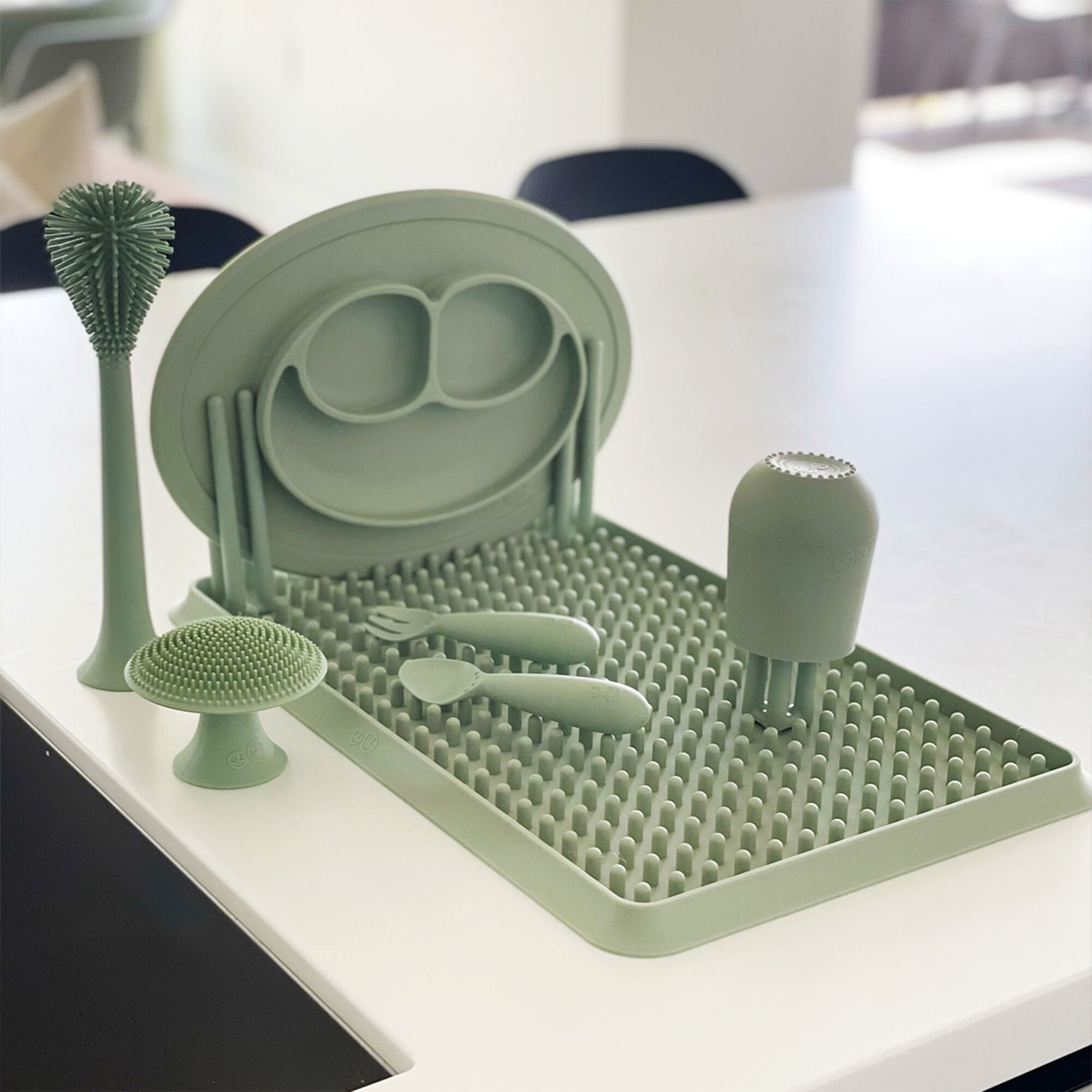 Stylish & Modern Customizable Silicone Drying Rack by ezpz