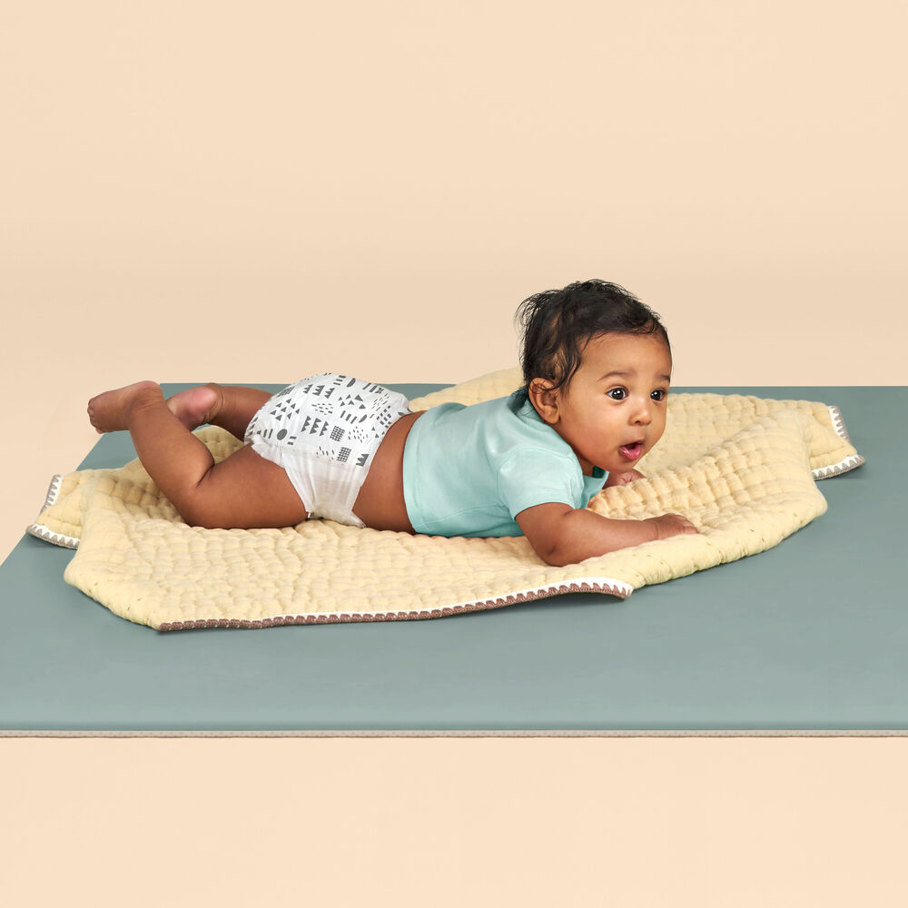 Honest Clean Conscious Diaper®, Pattern Play, Size NB