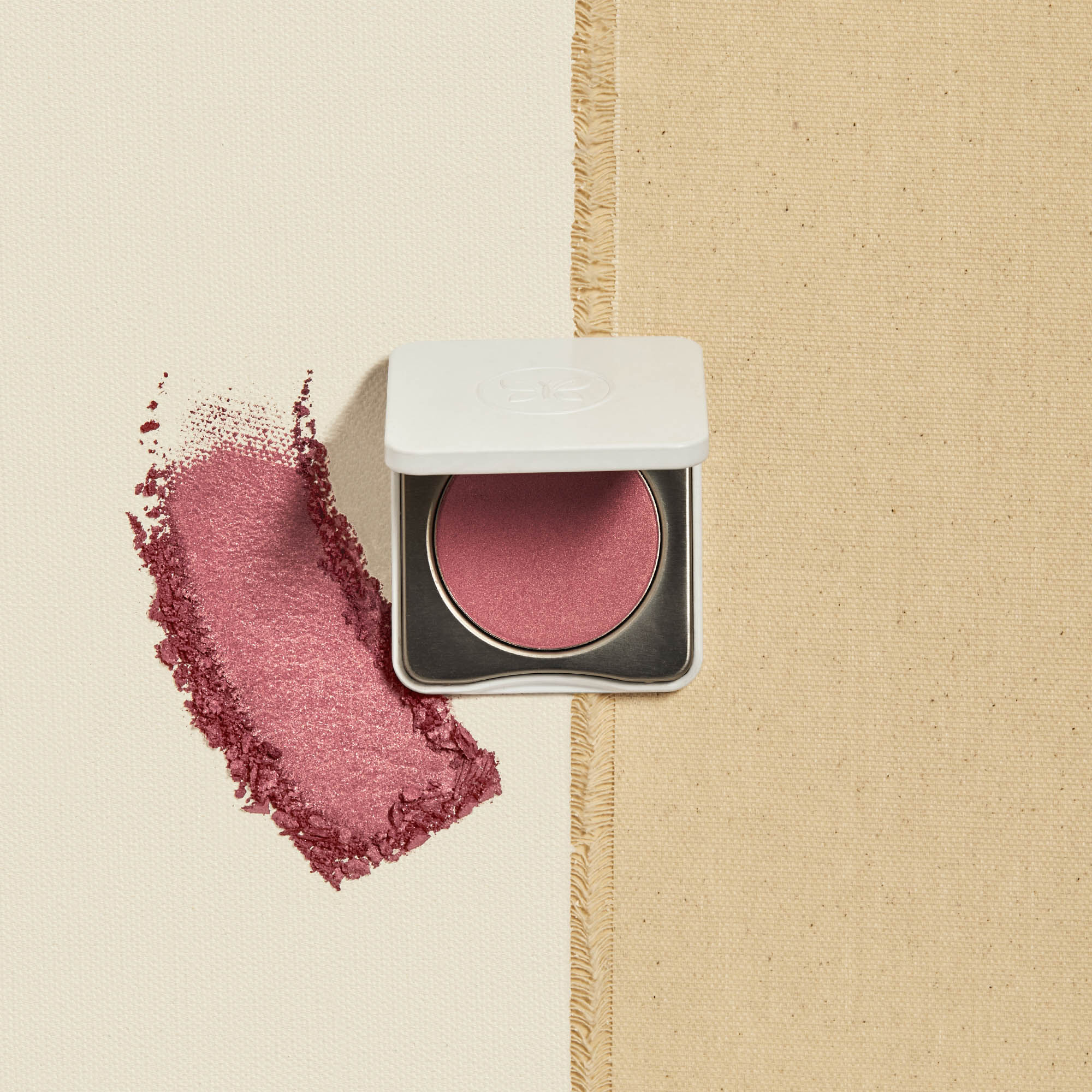 Lit Powder Blush, Flirty