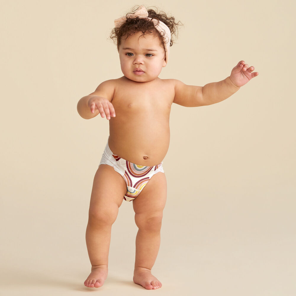 Clean Conscious Diaper, Catching Rainbows, Size 5