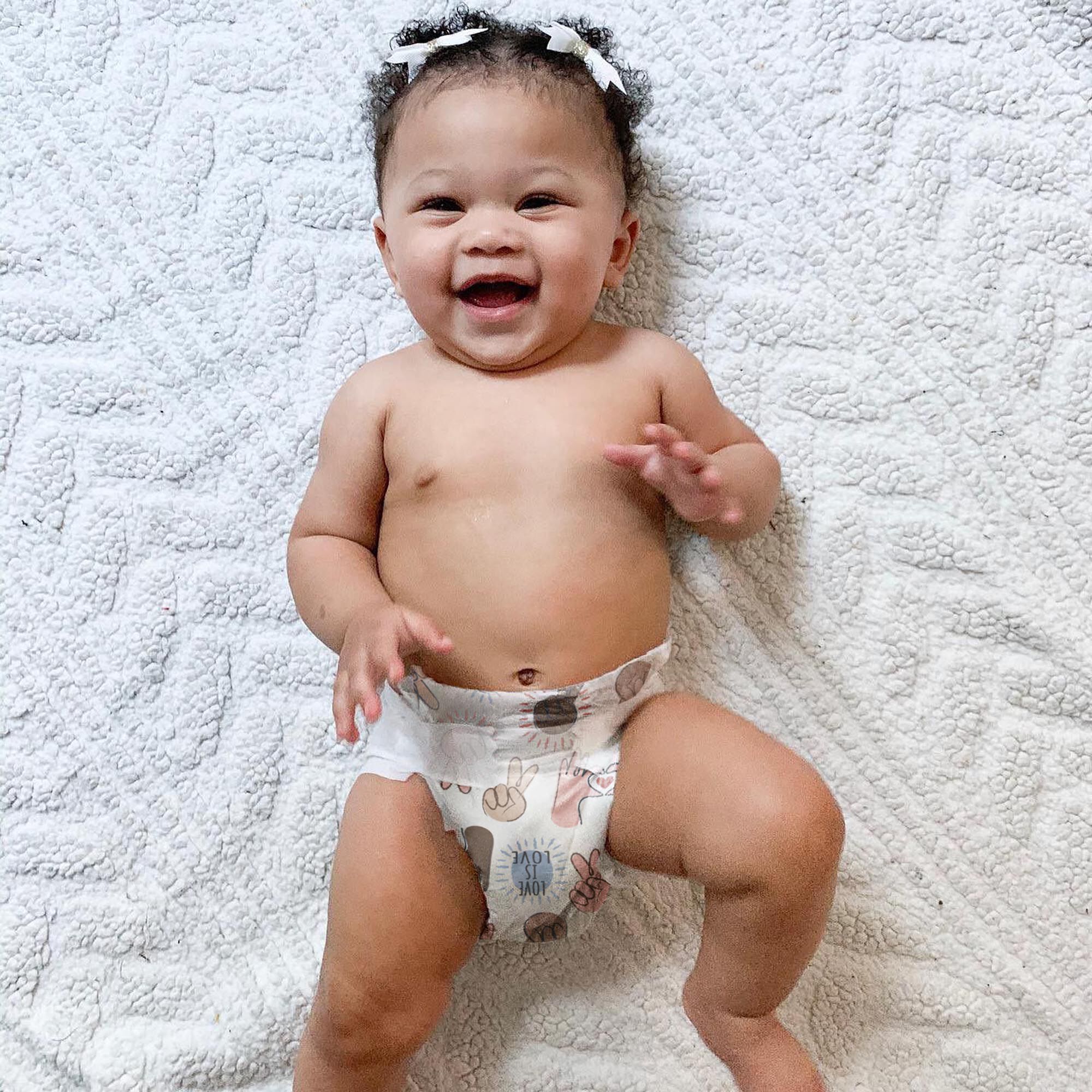 Wetness Indicator Diapers PlantBased & FragranceFree Honest