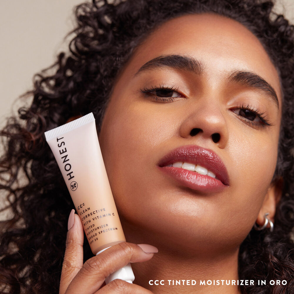 CCC Clean Corrective With Vitamin C Tinted Moisturizer Broad Spectrum SPF 30, Oro