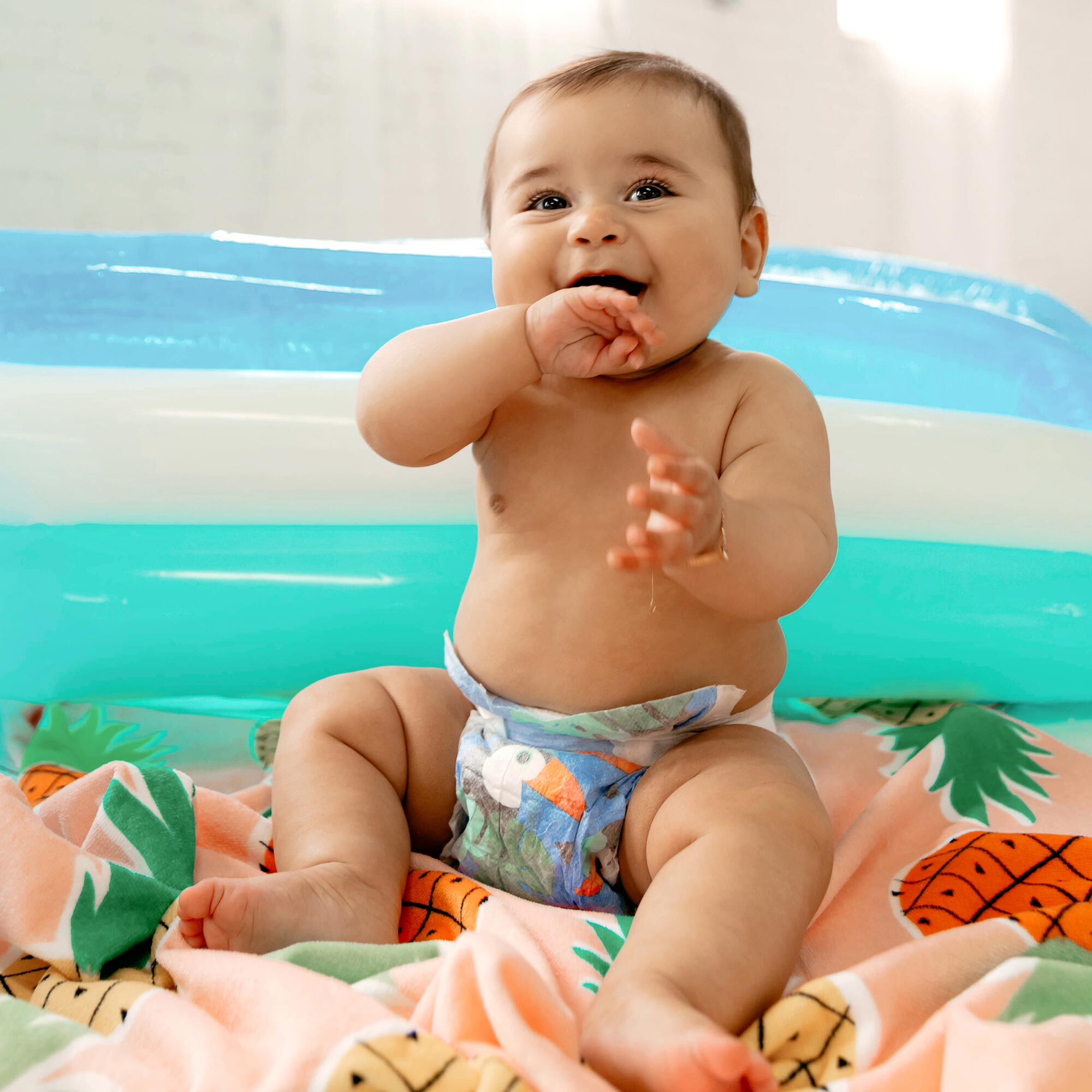 Wetness Indicator Diapers PlantBased & FragranceFree Honest