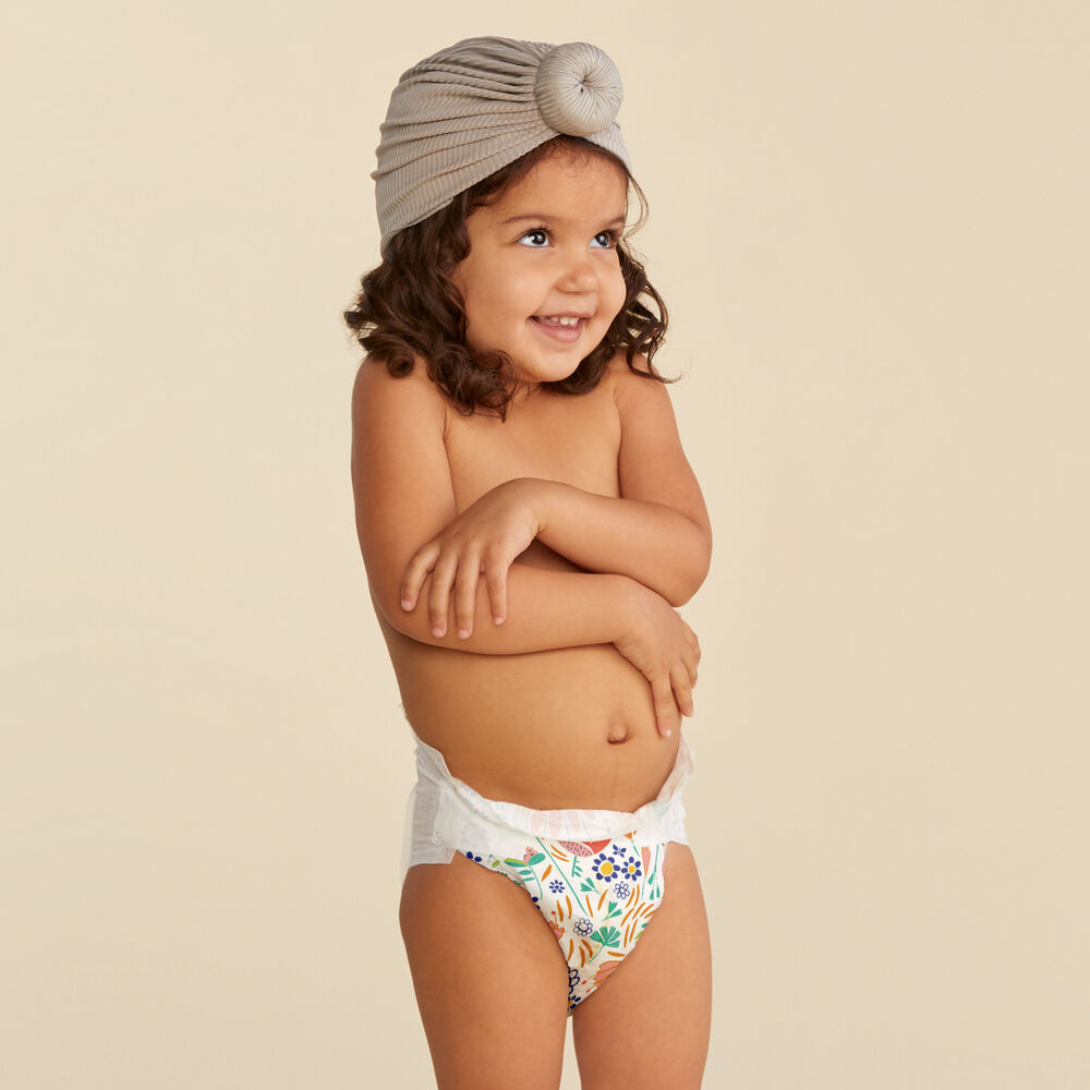 Clean Conscious Diaper, Flower Power, Size 4