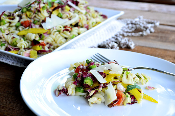 Simple Summer Eats: Pasta Primavera Salad