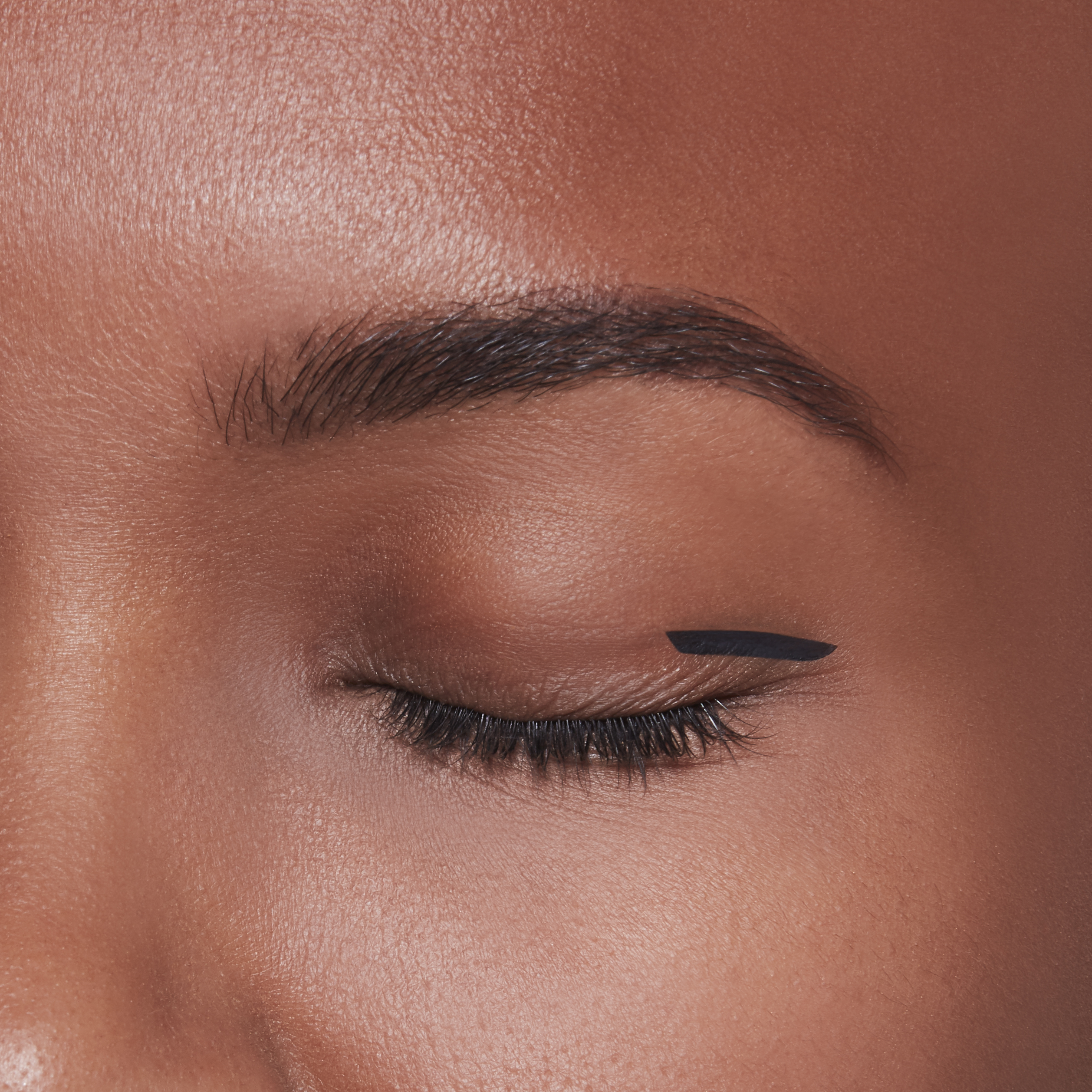 How To Do Winged Eyeliner 4 Ways According To Daniel Martin Honest