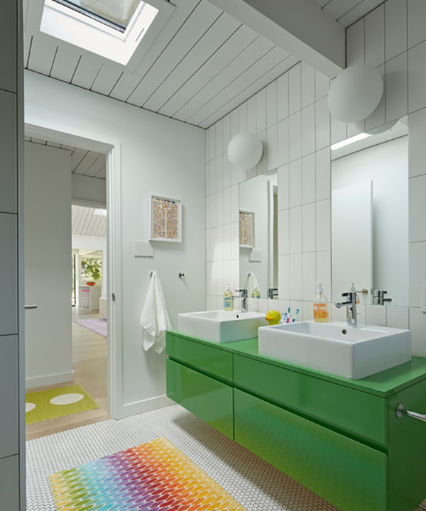 10 Ways to Make Your Bathroom More Family-Friendly