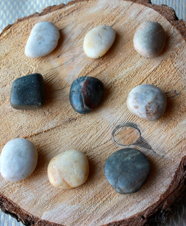 Find Flat and Smooth Rocks for Tic-Tac-Toe Pieces