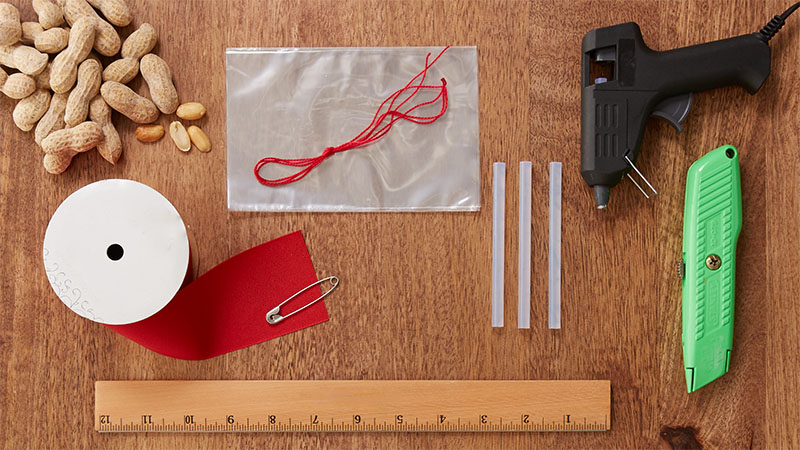 Honest Halloween: DIY Cardboard Concessions Costume