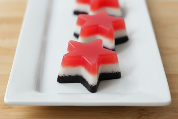 Kid-Friendly Fun: Fourth of July Fruit Snacks