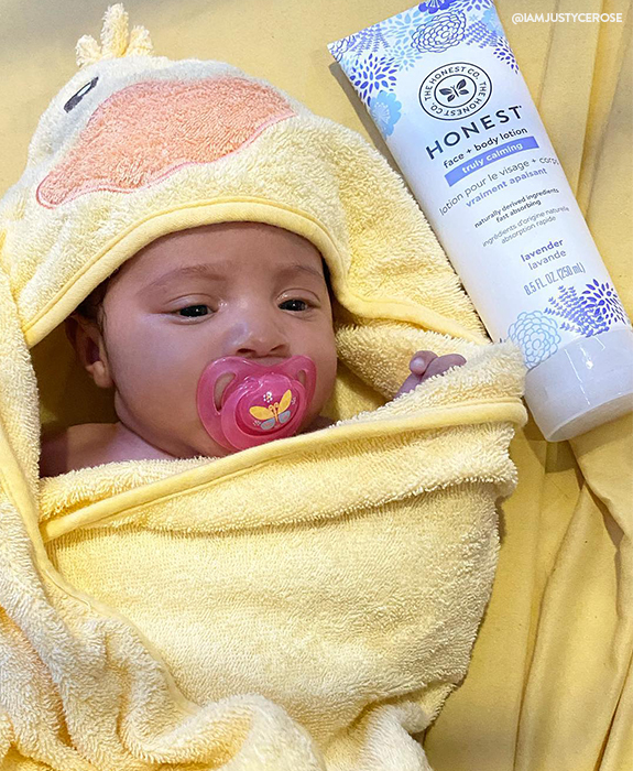 Jessica Alba Using Conscious Cleaning