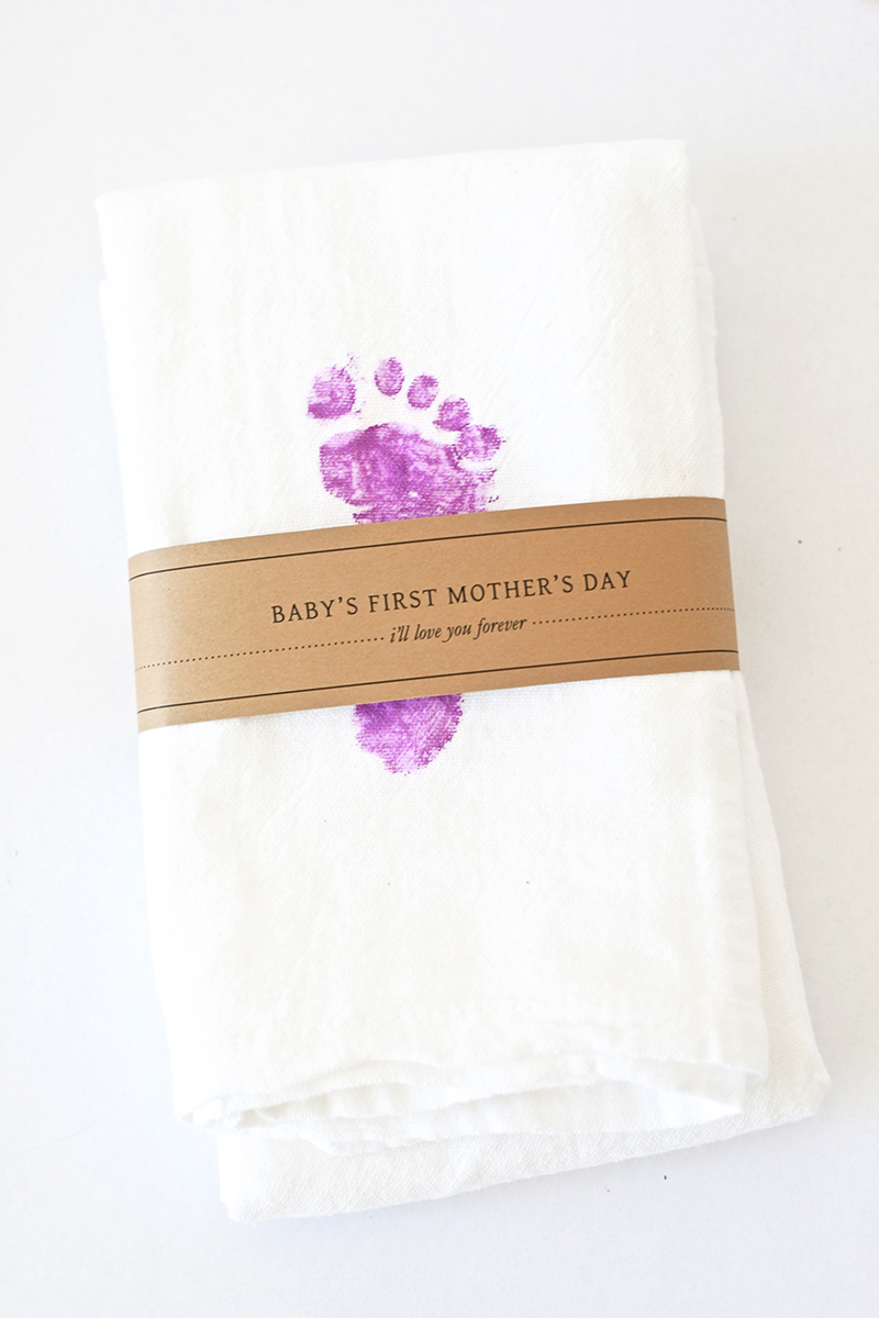 DIY: Baby’s First Mother’s Day Gift Idea