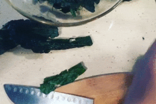 Stuffing-Inspired Kale Salad