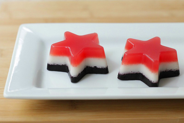 Kid-Friendly Fun: Fourth of July Fruit Snacks