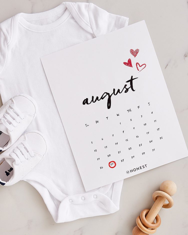 3 Sweet & Simple Ways to Announce Your Pregnancy