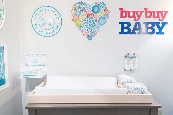 Making it Work: Honest Celebrates Breastfeeding Month